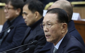 Đột kích nhà riêng người thân cận của Tổng thống bị luận tội Park Geun-hye