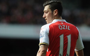 Oezil giờ chỉ kém mỗi Eric Cantona ở Premier League