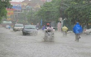 Áp thấp nhiệt đới liên tục đổi hướng di chuyển