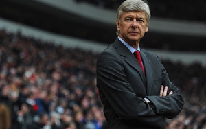 CẬP NHẬT tin tối 11/1: Arsenal bị chê... keo kiệt. Iniesta xin lỗi Ramos. Chelsea sẽ có 'nhà mới'