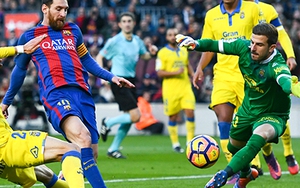 Messi cân bằng kỷ lục của Raul: Ngày lịch sử ngả mũ trước huyền thoại
