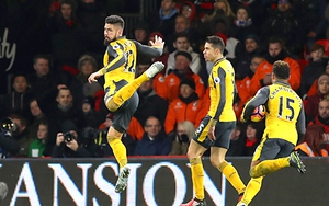 Giroud, Sanchez và niềm tin chiến thắng của Arsenal