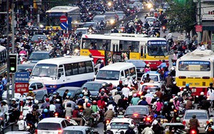 Nhà ngoại giao 'hiến kế' xóa nạn tắc đường Hà Nội