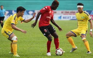 Ngọc Hải sai lầm, SLNA vẫn 'giải quyết' Long An trong 4 phút