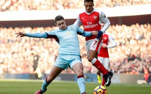 ĐIỂM NHẤN Arsenal 2-1 Burnley: Cứu tinh Alexis Sanchez, vấn đề Giroud và thảm họa tiền vệ trung tâm