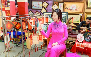 'Bỏ Tết cổ truyền như người Việt bỏ cơm'