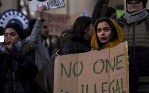 Chính quyền Mỹ kiên quyết bảo vệ lệnh cấm nhập cảnh của Tổng thống Trump