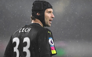 Arsenal: Đã đến lúc Wenger thay thế Petr Cech