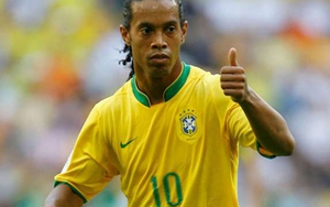 Ronaldinho chỉ ra cái tên có thể soán ngôi ‘Cầu thủ vĩ đại nhất thế giới’ của Messi