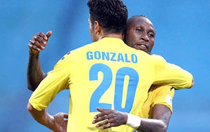 Hà Nội FC gặp khó tại Lạch Tray