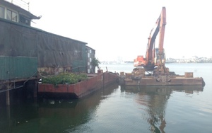 Di dời toàn bộ nhà nổi để cải tạo Hồ Tây