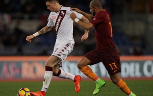 Joe Hart lại ‘làm nền’ cho siêu phẩm