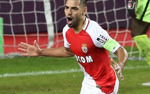 Falcao: 'Mãnh hổ' đã hồi sinh, khiến cả M.U và Chelsea tiếc nuối