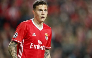 Mourinho mua Victor Lindelof, hậu vệ Man United nào phải rời Old Trafford?