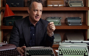 Siêu sao Hollywood Tom Hanks ra truyện ngắn về người nhập cư tới tỷ phú lập dị...