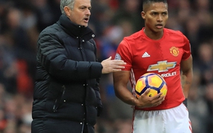 Antonio Valencia: ‘Với Mourinho, Man United như đang sống dưới thời Sir Alex’