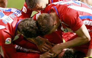 Cứu mạng Torres, Gabi được ca ngợi là người hùng bước ra từ truyện tranh