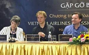 Vì sao nhạc trưởng Dàn nhạc London bị thay thế vào phút chót?