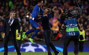 CHÙM ẢNH: Đêm huyền ảo Camp Nou