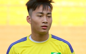 Hồ Tuấn Tài khác biệt trong tay hai HLV