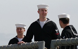 Đô đốc Hải quân Mỹ đổi bí mật quân sự lấy 'dạ tiệc sex' với gái mại dâm