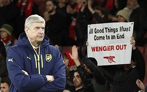 Arsenal thay Wenger dễ hơn Man United thay Ferguson