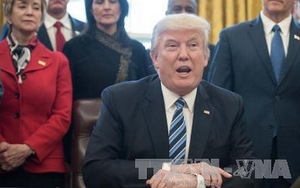 Donald Trump công bố dự thảo ngân sách liên bang: Tăng chi quân sự, giảm viện trợ