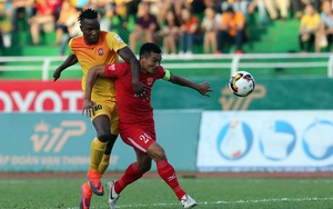 Đội bóng Công Vinh thất bại trước Hải Phòng 'quái chiêu'