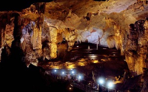 Có nên tổ chức thi hoa hậu tại động Thiên Đường?