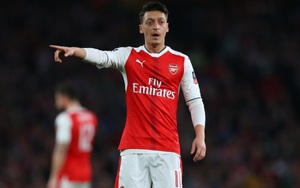 CẬP NHẬT tối 23/3: M.U sẽ bán ít nhất 5 ngôi sao Hè 2017. Guardiola muốn mua tới 3 cầu thủ Barca