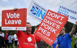 Hàng ngàn người Anh xuống đường phản đối Brexit