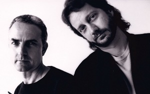 'Alone'-bài hát suýt bị bỏ quên