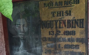 Viếng nhà thơ Nguyễn Bính: Cỏ nằm trên mộ đợi thanh minh