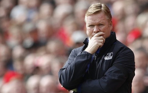 Fan Everton nổi giận vì Koeman tạo điều kiện cho... Man United có điểm