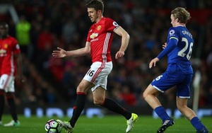 Bây giờ Michael Carrick lại là vấn đề của Man United
