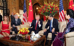 HÌNH ẢNH: Ông Trump - ông Tập trò chuyện thân tình trước giờ ăn tối