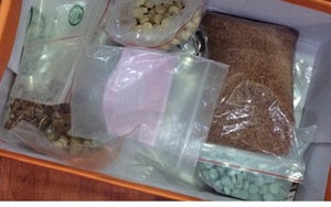 Phá ổ nhóm sản xuất trái phép ma túy tuồn vào quán bar, karaoke