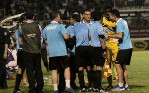 Cựu trọng tài FIFA Đinh Văn Dũng: ‘Nói trọng tài sai luật bẻ còi trận HAGL-FLC Thanh Hóa là oan'