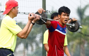 U20 Việt Nam: Sáng rèn thể lực, chiều tập chiến thuật