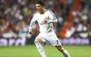 Ronaldo tỉnh giấc nhờ điểm tựa Đức?