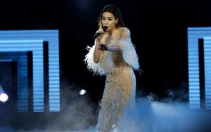 VIDEO: Hồ Ngọc Hà hát ‘Keep Me In Love’ đêm Cống hiến