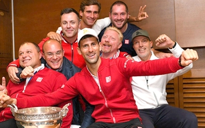 Novak Djokovic sa thải toàn bộ ban huấn luyện là do 'hoang mang'?