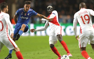 Đá với Monaco mà Juventus cứ 'nghĩ' nhiều đến... Roma