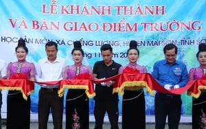 Độ Mixi tham dự lễ khánh thành và bàn giao điểm trường tại Sơn La
