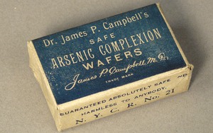 Những chất kịch độc từng được sử dụng trong mỹ phẩm cổ đại và cận đại