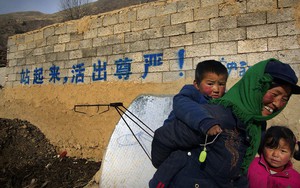 'Làng cái bang số 1 Trung Quốc' không còn hành nghề quỳ gối ăn xin