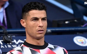 Bóng đá hôm nay 15/11: Ronaldo bị MU phạt 1 triệu bảng