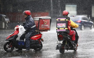 Giám đốc 35 tuổi mất việc, ‘ôm trái đắng' về làm nhân viên giao đồ ăn: Công việc như mơ phút chốc công cốc chỉ vì điều này