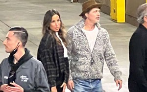 Lộ ảnh hẹn hò của nam tài tử Brad Pitt cùng tình trẻ kém 29 tuổi