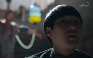 Go Kyung Pyo lột xác sau 'Hợp đồng tình yêu', hóa sát nhân biến thái trong phim mới đóng cùng Jung Hae In